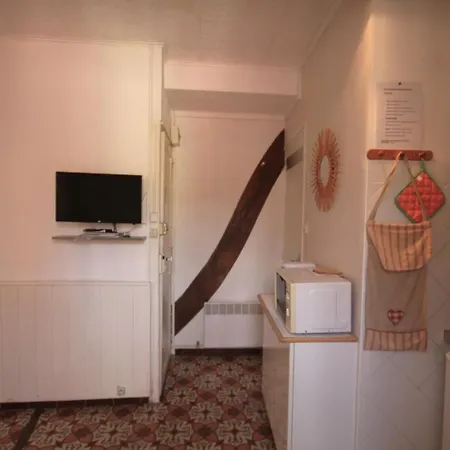 Treille 2 2eme Etage شقة