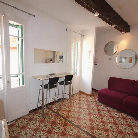 Apartament Treille 2 2eme Etage *